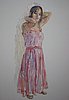 Alessia.in.rotem.Kleid.gerahmt.jpg